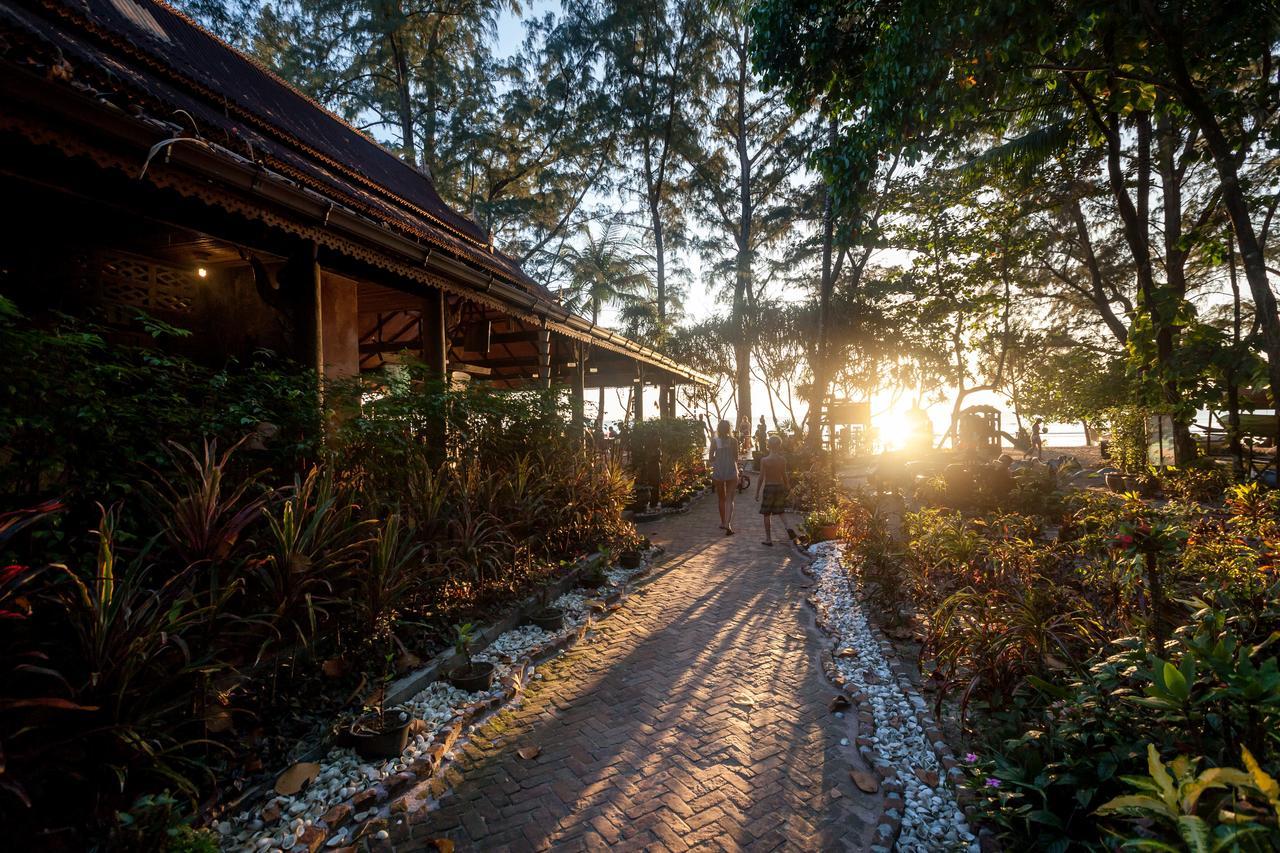 Bamboo Bungalows Koh Phayam Buitenkant foto